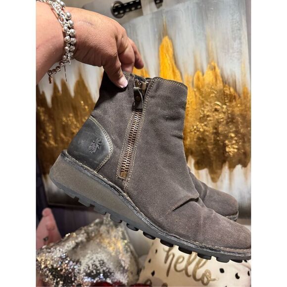 Fly london MON944FLY Desert Boot grey suede size 41 women's 10.5 - Picture 3 of 9